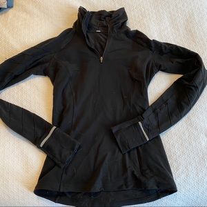 LULULEMON quarter zip